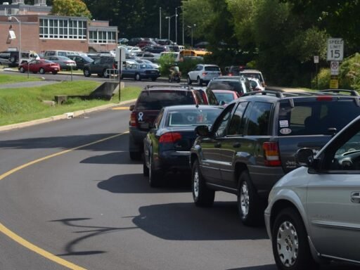 A Mom Wants To Know Why Some Parents Are Waiting 1-2 Hours At School Pick-Up