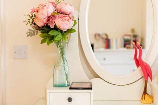 dressing table